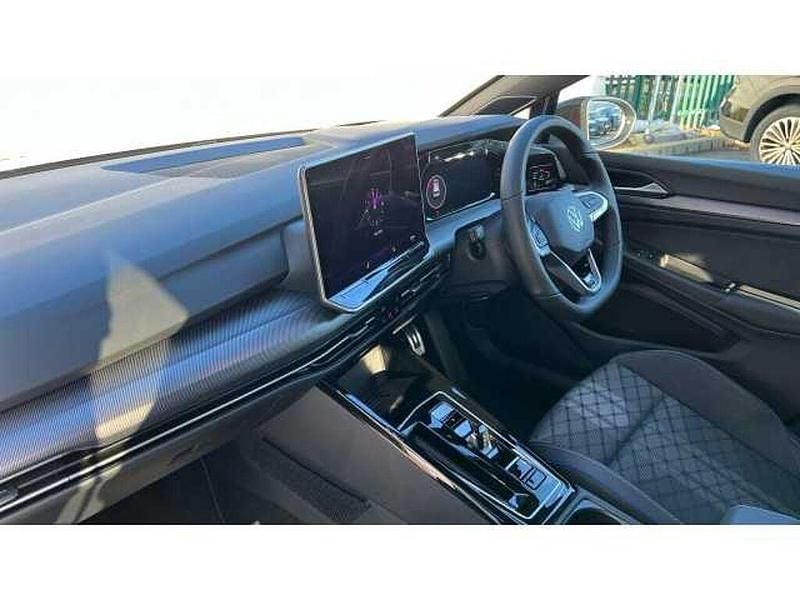 Used VW Golf VIII 150 HP (110 kW) 2025