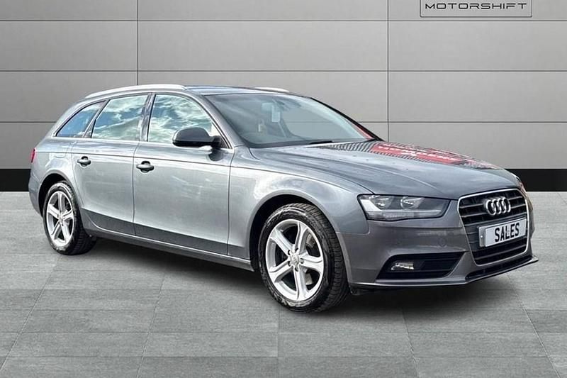 Begagnad Audi A4 Design 150 HK (110 kW) 2013 Grå Kombi