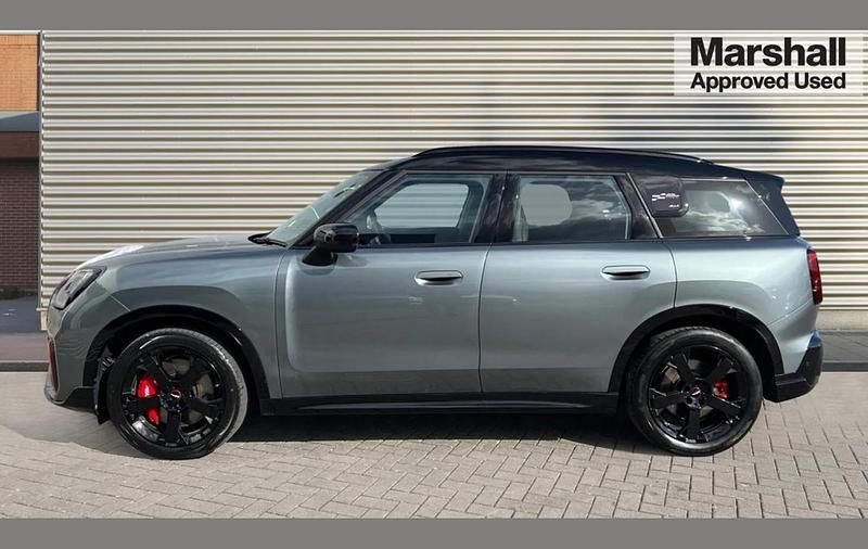 Used Mini John Cooper Works Countryman 296 HP (217 kW) 2024 Green SUV