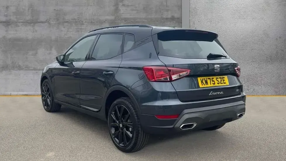 New Seat Arona Black Edition 115 HP (84 kW) 2025 Grey SUV