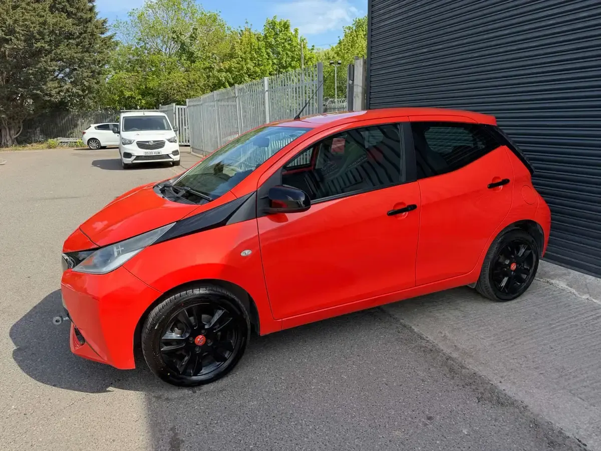 Used Toyota Aygo X-cite 2015 Orange Hatchback