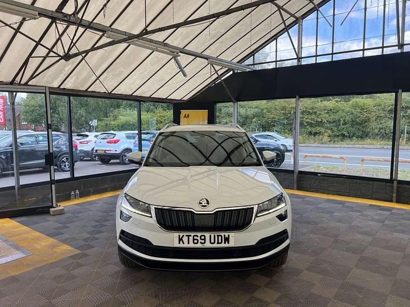 Used Skoda Karoq SE L 150 HP (110 kW) 2020 White SUV