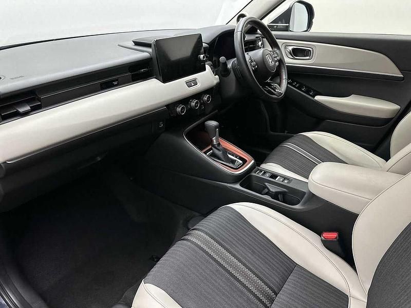 Used Honda HR-V Advance 131 HP (96 kW) 2022 Midnight blue beam SUV