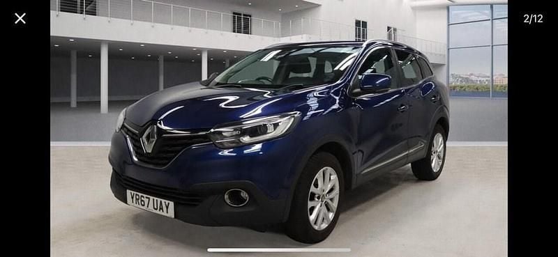 Blue Used 2017 Renault Kadjar Dynamique SUV | £5,495 (Fair price) - Image 1/3
