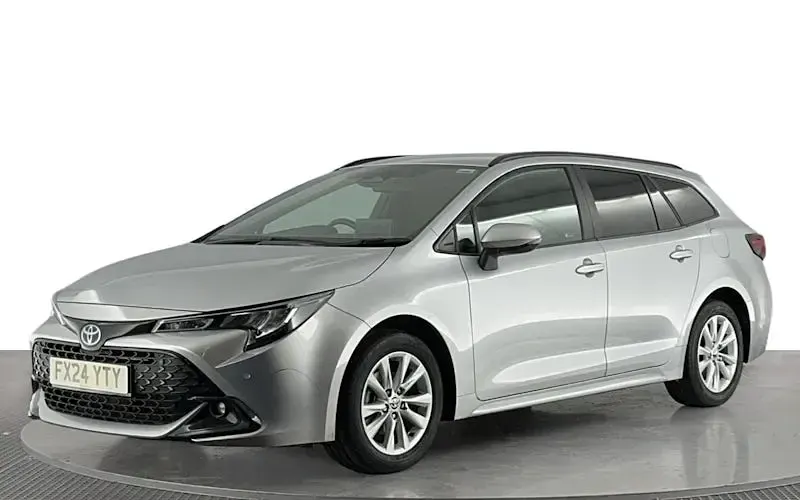 Used Toyota Corolla 140 HP (102 kW) 2026 Estate