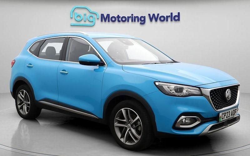 Blue Used 2022 MG HS Excite SUV | £11,700 (Fair price) - Image 1/4