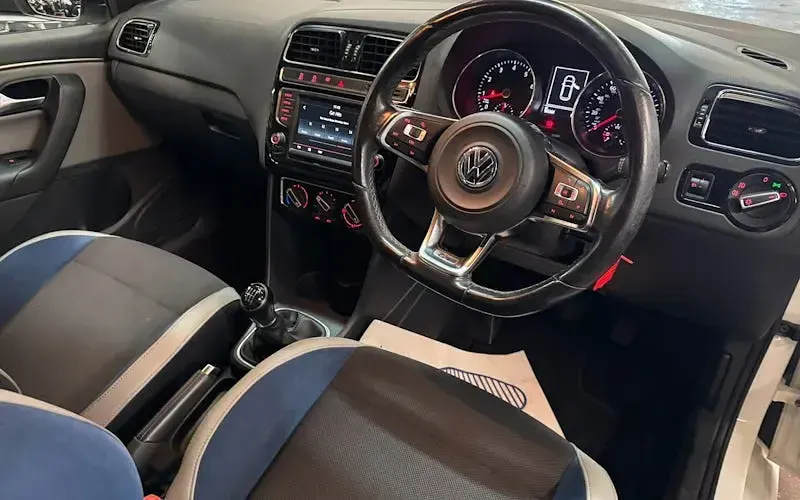Used VW Polo BlueGT 150 HP (110 kW) 2015 White Hatchback