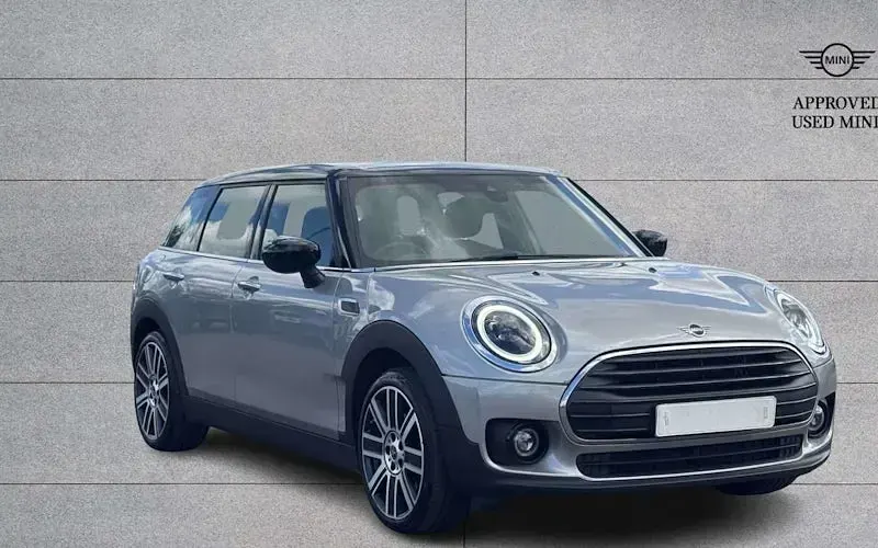 Used Mini Cooper Clubman Exclusive 136 HP (100 kW) 2024 Estate