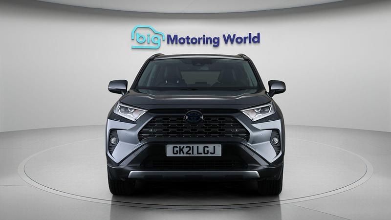 Used Toyota RAV4 Hybrid 219 HP (161 kW) 2021 Grey SUV