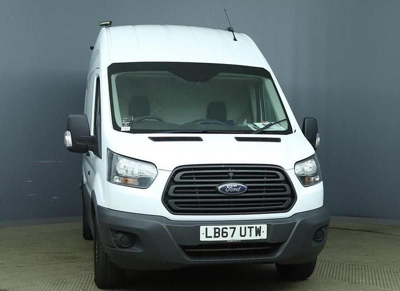White Used 2018 Ford Transit MPV | £6,995 (Super price) - Image 1/1