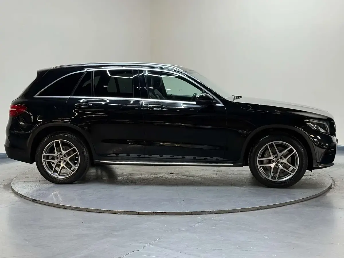 Used Mercedes GLC220 AMG Line Premium 2017 Black SUV