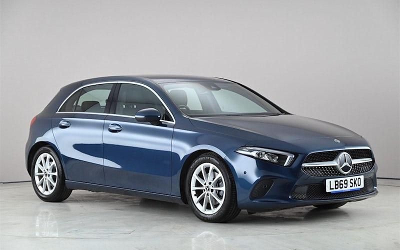 Used Mercedes A200 Premium 163 HP (119 kW) 2019 Blue Hatchback
