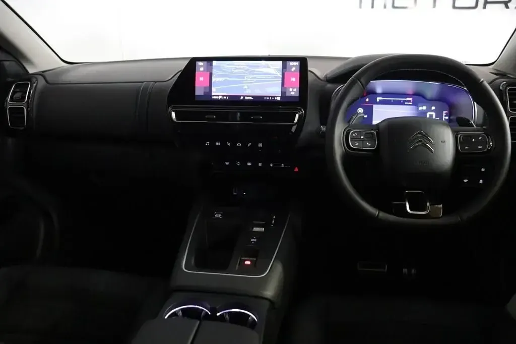 Używany Citroën C5 Shine 2023 Biały Hatchback