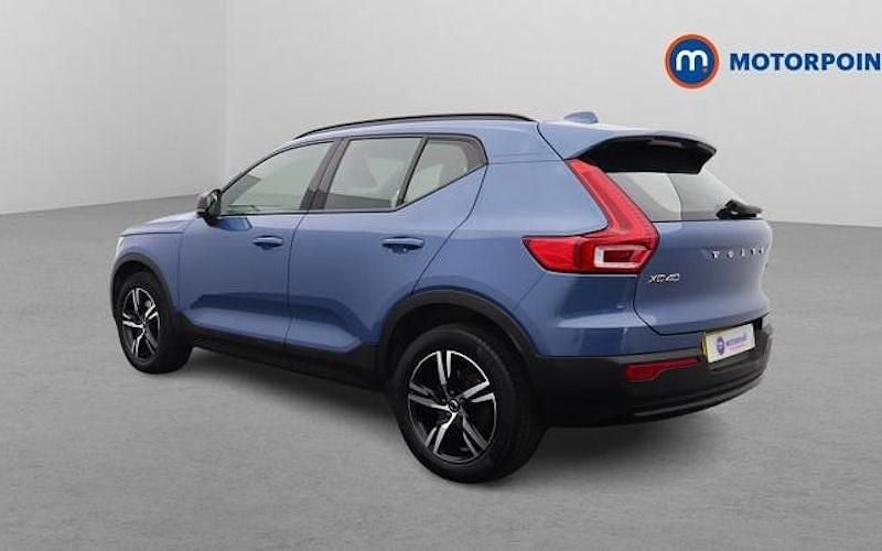Usado Volvo XC40 Plus 197 CV (144 kW) 2026 SUV