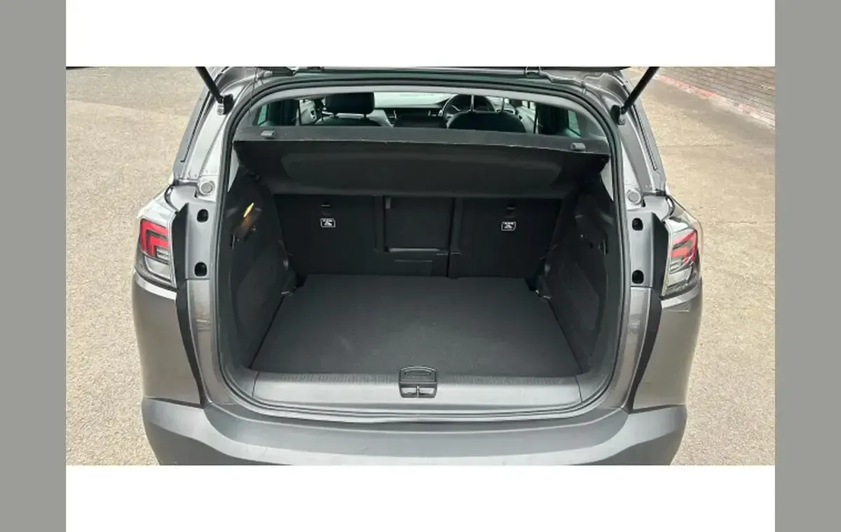 Used Vauxhall Crossland Ultimate 130 HP (95 kW) 2022 Grey SUV