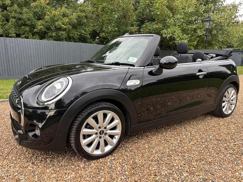 Black Used 2018 Mini Cooper S Cabriolet Cabriolet | £13,500 (Fair price) - Image 1/4
