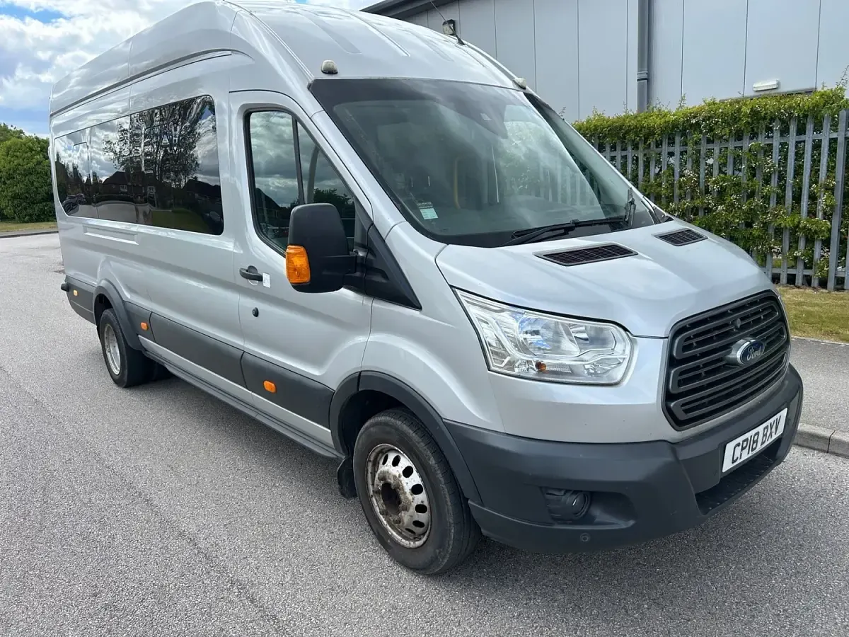 Used Ford Transit Trend 125 HP (91 kW) 2018 Silver Van