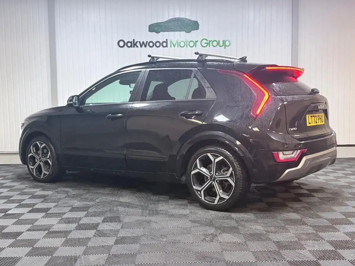 Używany Kia Niro 139 KM (102 kW) 2022 Czarny SUV