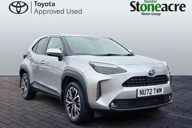 Used Toyota Yaris Hybrid 116 HP (85 kW) 2022 SUV
