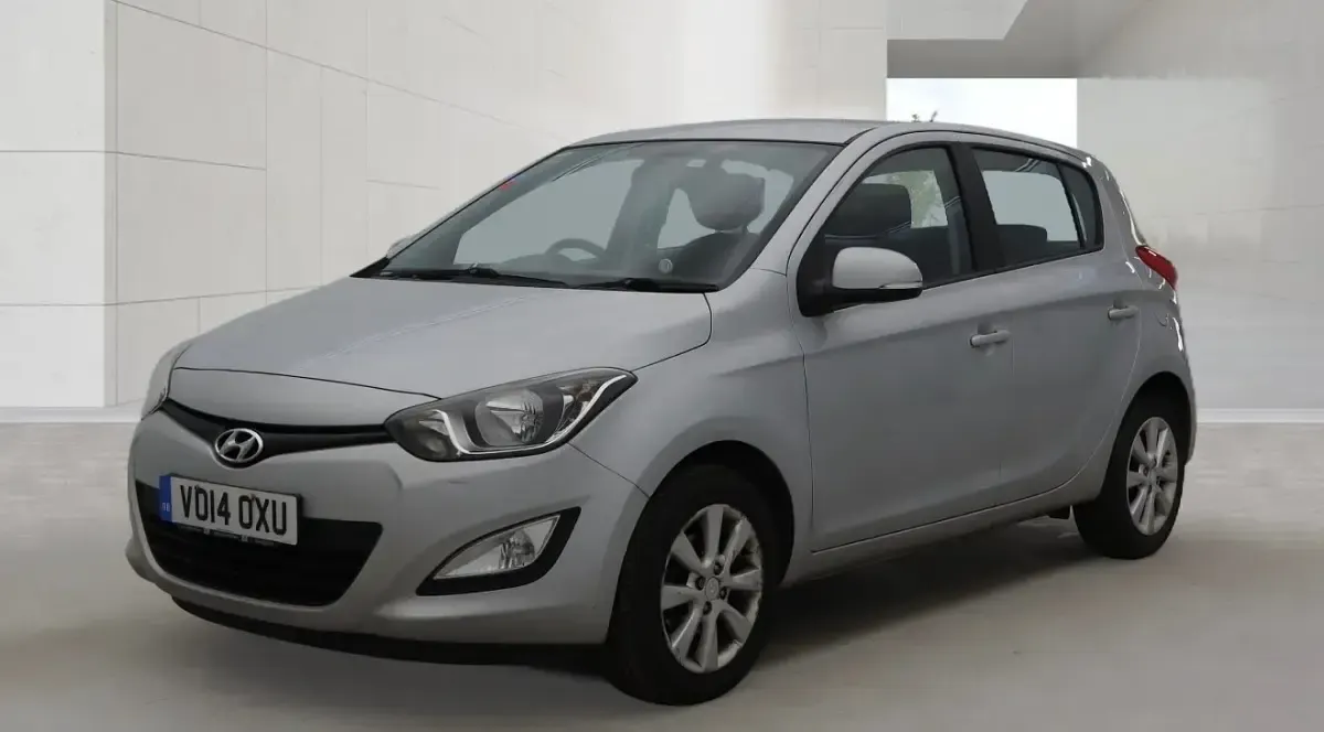 Używany Hyundai i20 Active 2014 Srebrny Hatchback