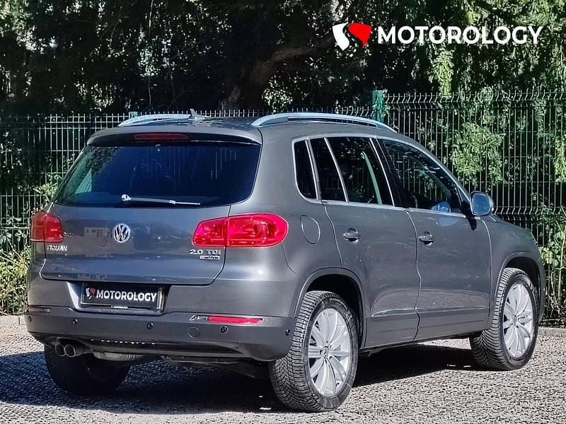 Usado VW Tiguan Edition 148 HP (108 kW) 2016 Cinzento SUV