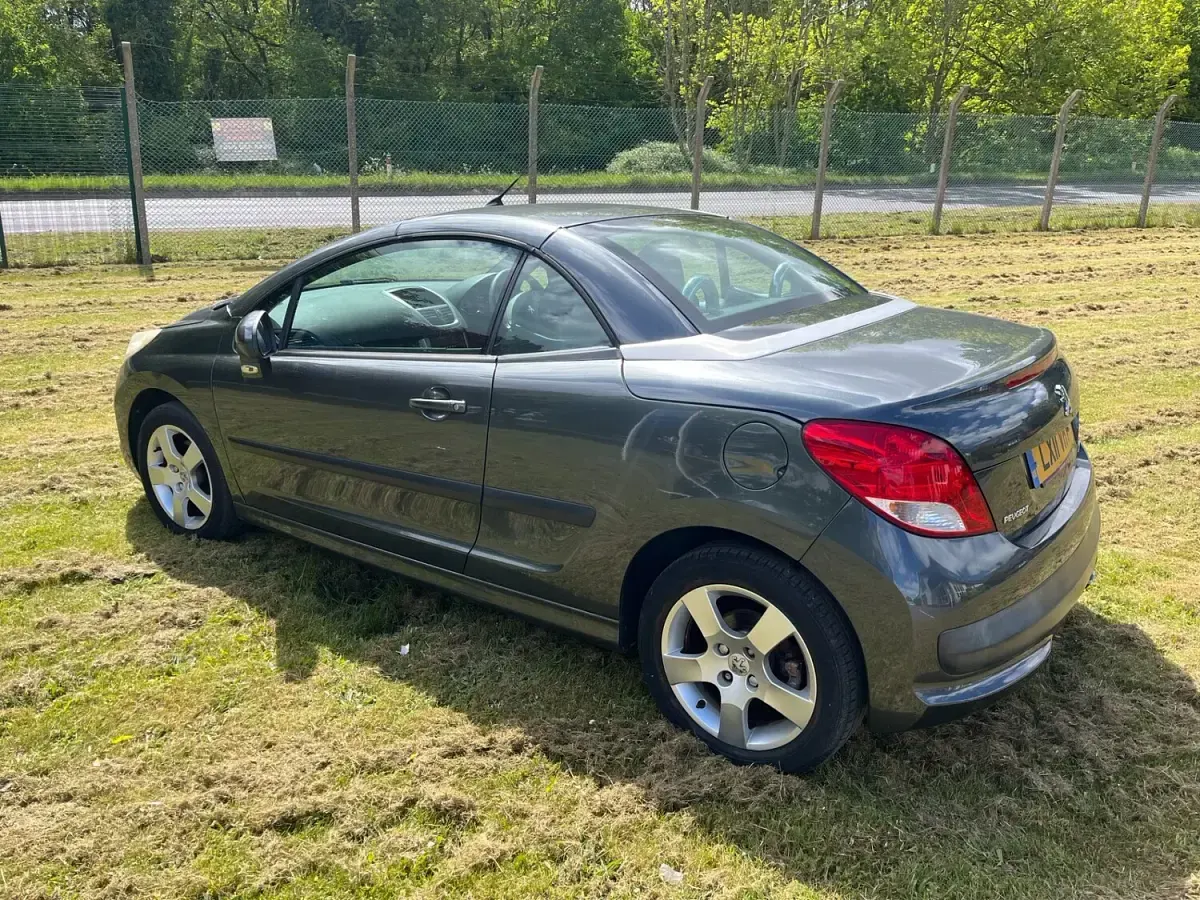 Used Peugeot 207 Sport 120 HP (88 kW) 2011 Grey Cabriolet