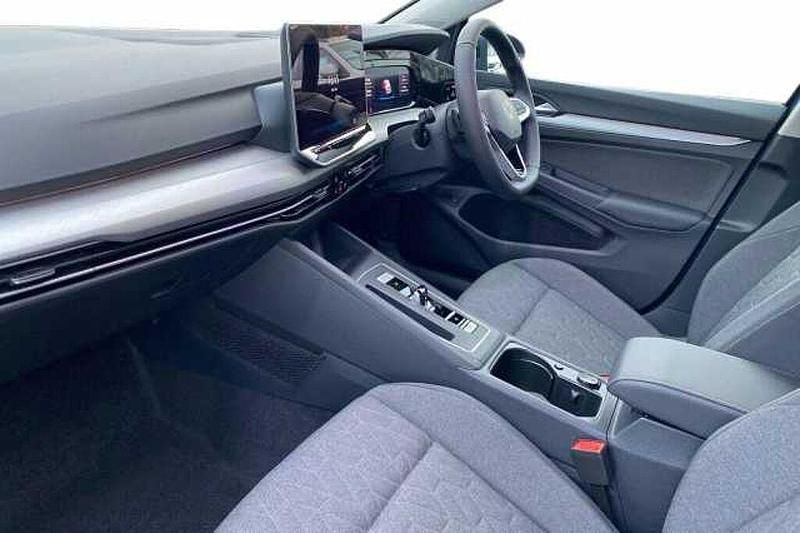 New VW Golf VIII 204 HP (150 kW) 2026