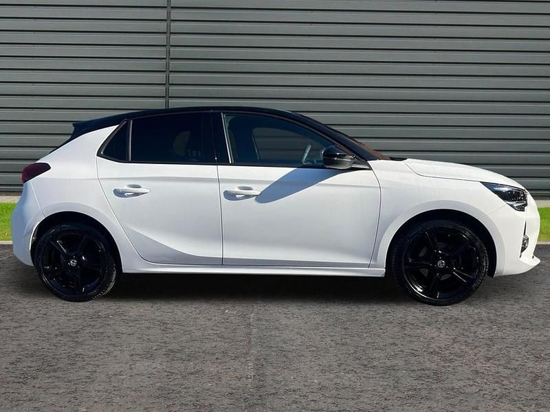 White Used 2023 Vauxhall Corsa | £11,999 (Good price) - Image 1/4