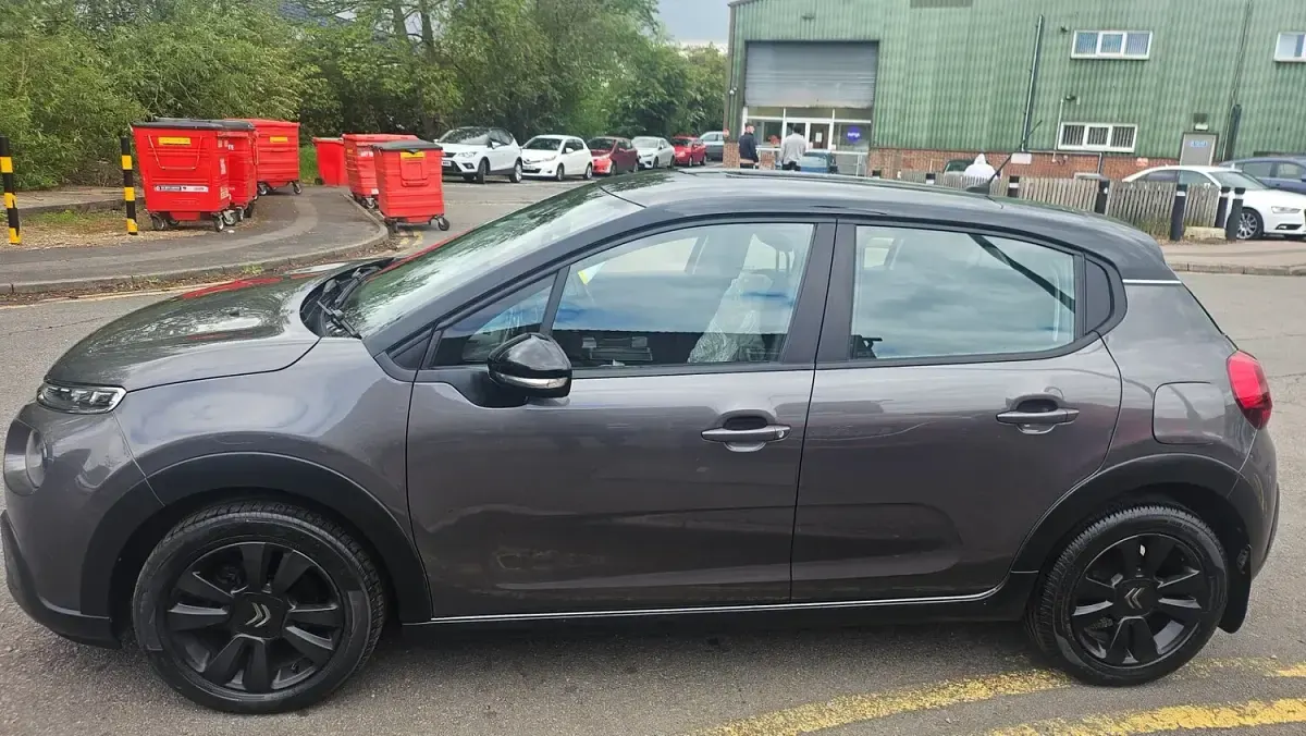 Begagnad Citroën C3 Feel 2018 Grå Halvkombi