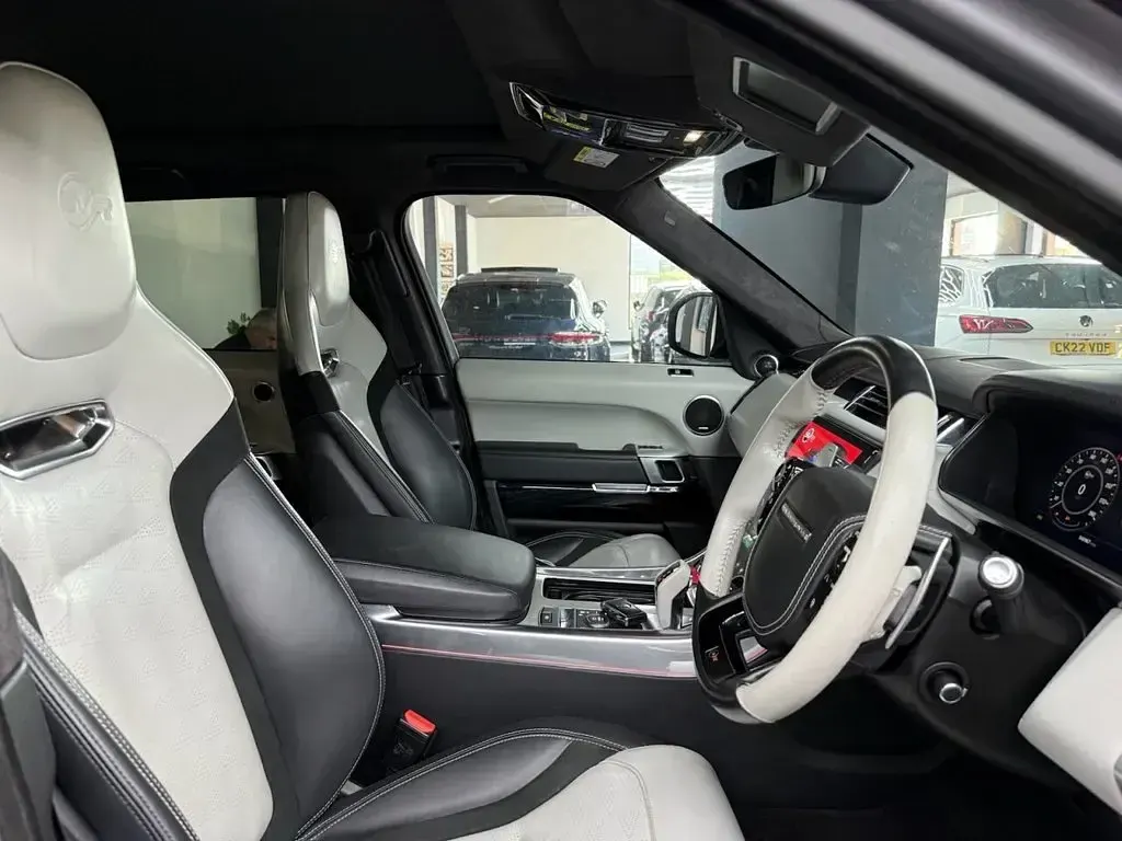 Used Land Rover Range Rover Sport SVR 575 HP (422 kW) 2021 Grey SUV