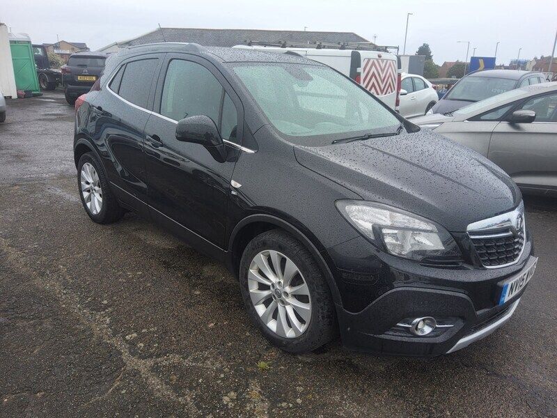 Black Used 2015 Vauxhall Mokka SUV | £4,995 (Good price) - Image 1/4