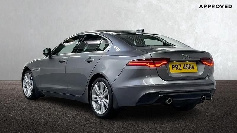 Used Jaguar XE SE 2019 Grey Sedan