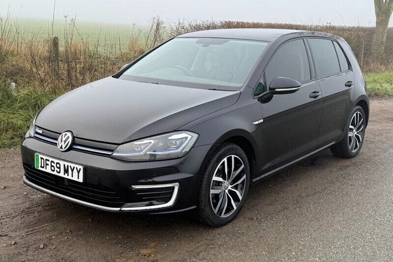 Used 2020 VW e-Golf Hatchback | £11,499 - Image 1/1