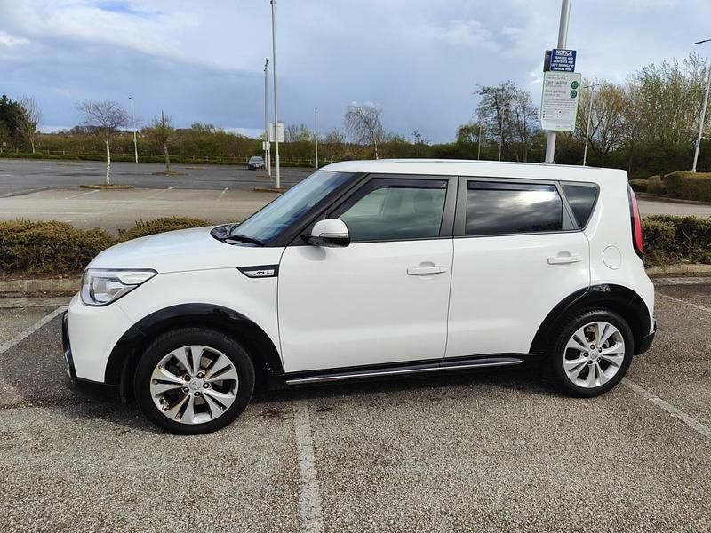 Used Kia Soul Urban 134 HP (98 kW) 2017 White SUV