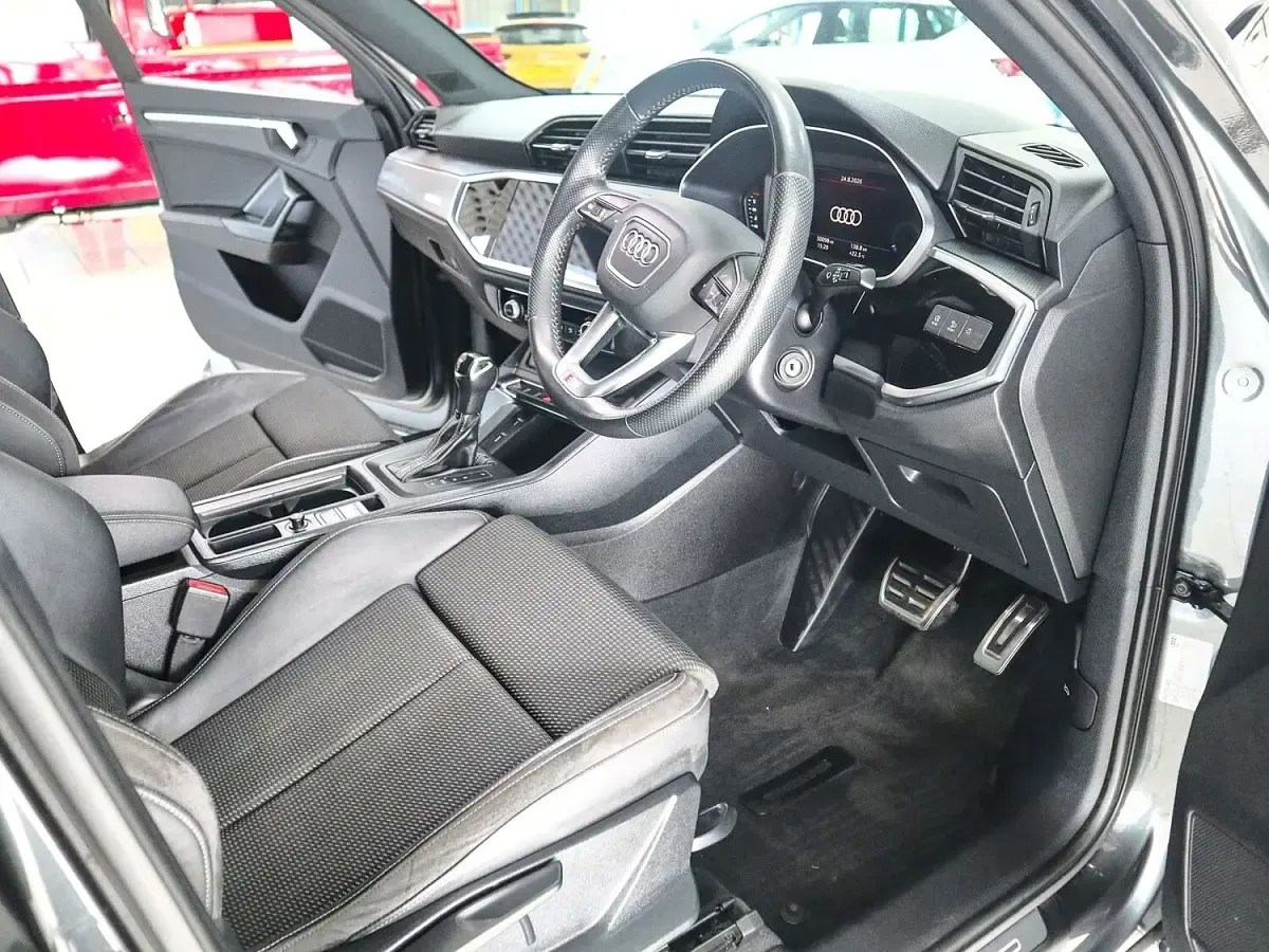 Used Audi Q3 S-Line 150 HP (110 kW) 2020 Grey SUV