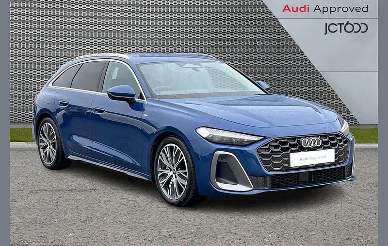 Begagnad Audi A5 S-Line 200 HK (147 kW) 2026 Blå Kombi