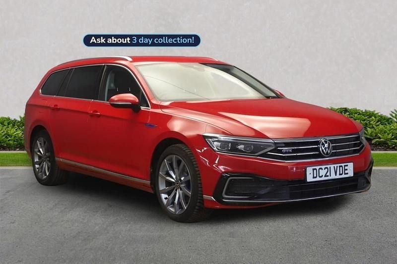 Red Used 2021 VW Passat Advance Estate | £18,337 (A bit pricey) - Image 1/4