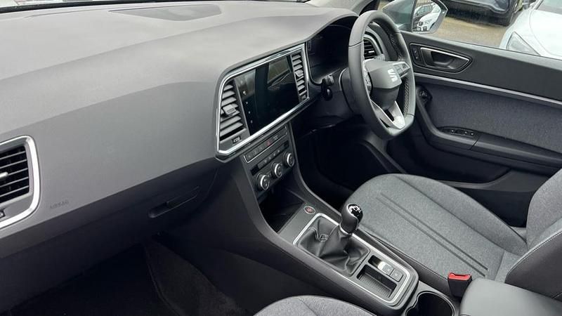 New Seat Ateca SE Technology 115 HP (84 kW) 2025 Graphite grey SUV