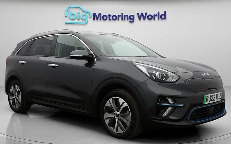 Used 2022 Kia e-Niro SUV | £13,600 - Image 1/4