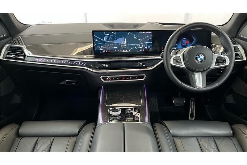 Used BMW X7 M Sport 352 HP (258 kW) 2025 Carbon black SUV