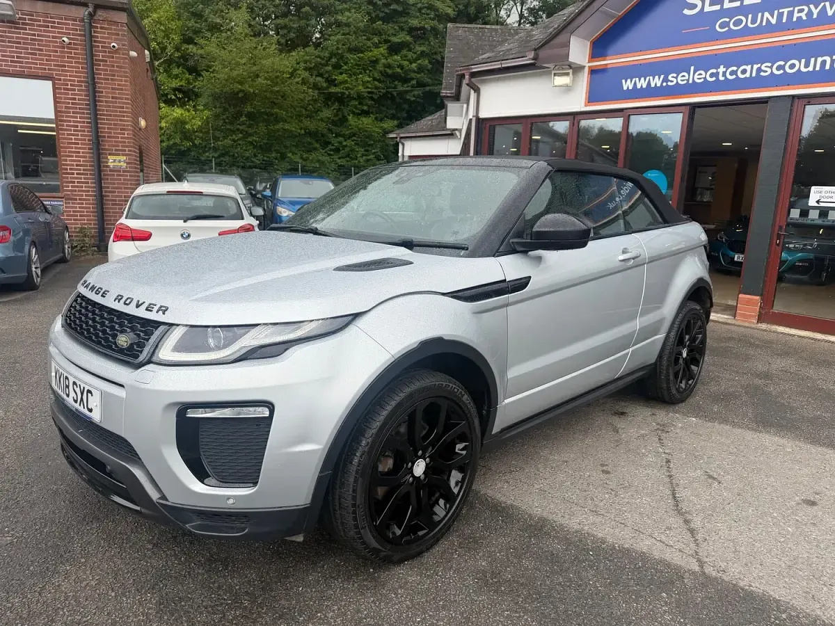 Used Land Rover Range Rover evoque HSE Dynamic 180 HP (132 kW) 2018 Silver Cabriolet