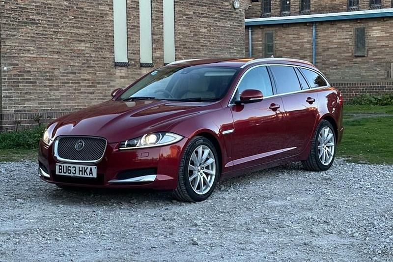 Used 2013 Jaguar XF Sportbrake Premium Luxury Estate | £6,350 (Fair price) - Image 1/1