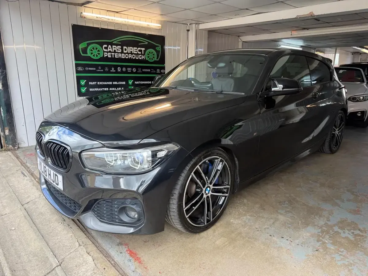Used BMW 120 Efficient Dynamics 187 HP (137 kW) 2018 Black Hatchback