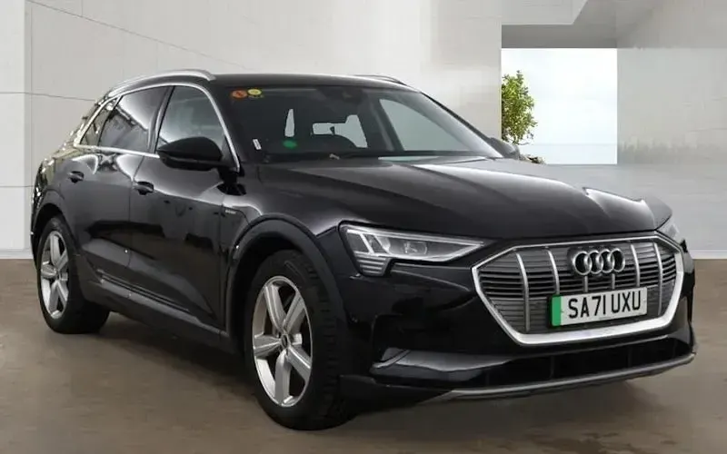 Usado Audi e-tron Advanced 230 kW (313 HP) 2021 SUV