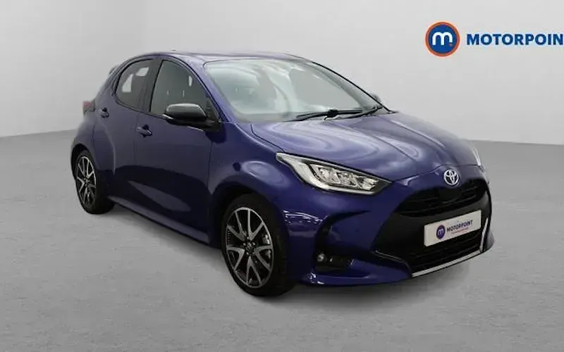 Second-hand Toyota Yaris Hybrid 116 CP (85 kW) 2021 Hatchback