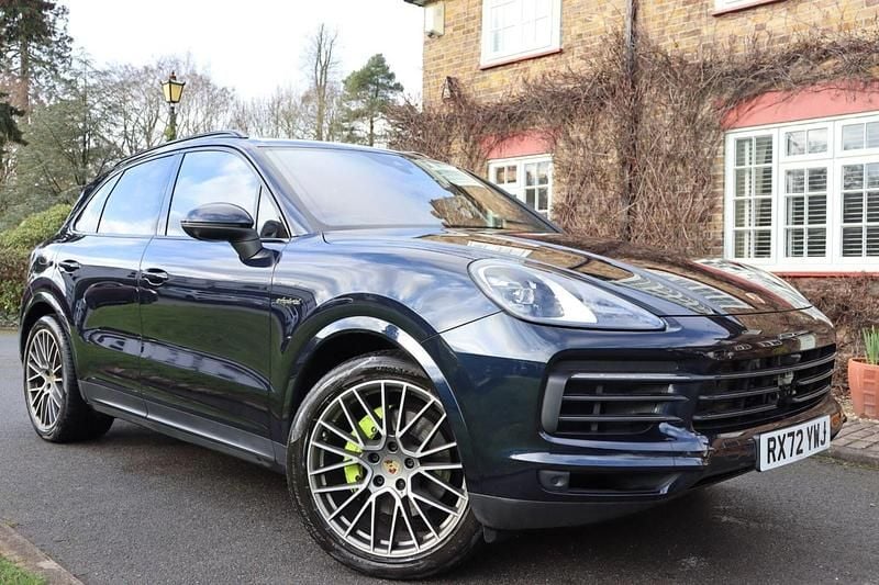 Used Porsche Cayenne Platinum Edition 2022 Blue SUV