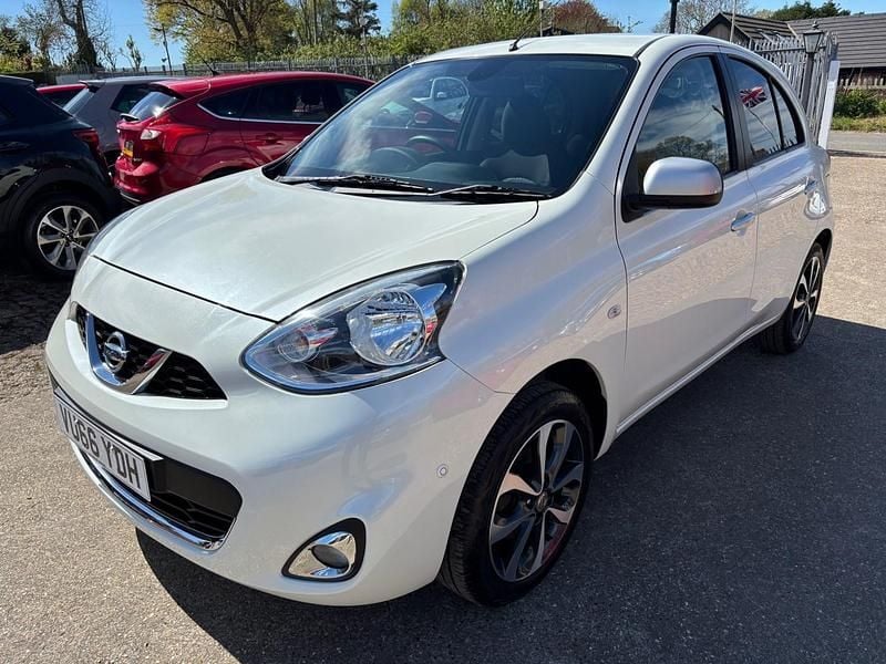 Begagnad Nissan Micra N-TEC 2016 Vit Halvkombi