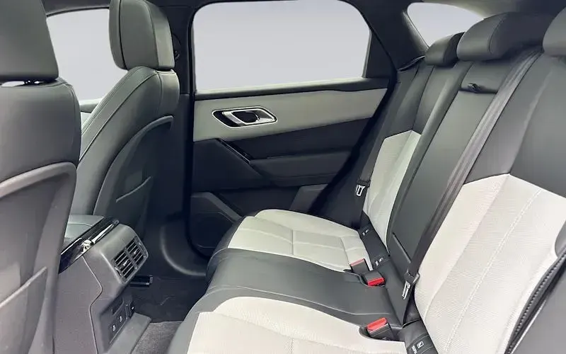 Used Land Rover Range Rover Velar Autobiography 204 HP (150 kW) 2025 Black SUV