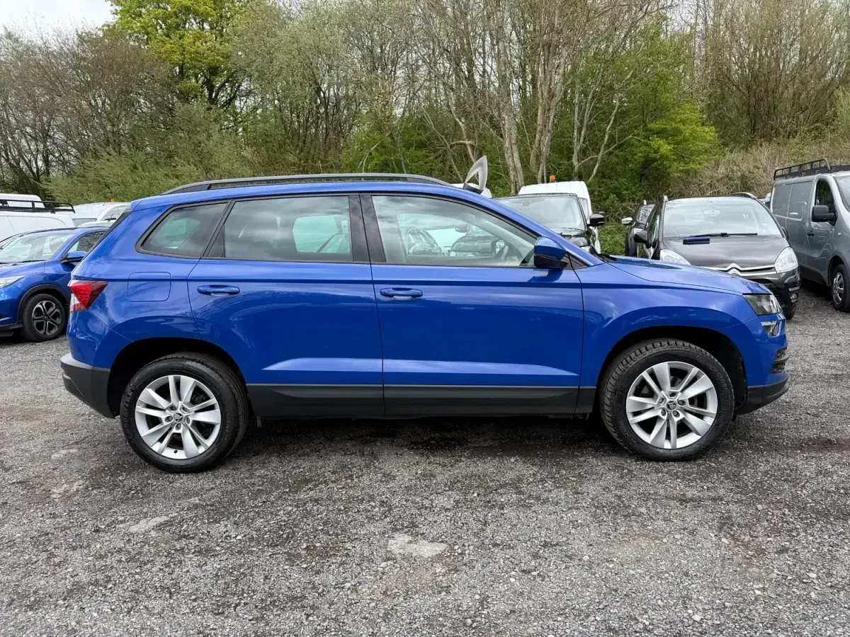 Używany Skoda Karoq SE Technology 116 KM (85 kW) 2019 Niebieski SUV