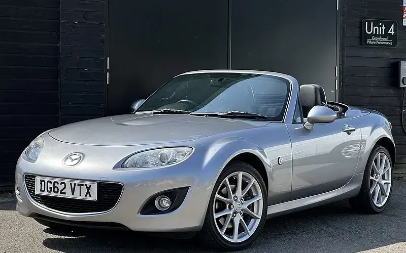 Used Mazda MX5 160 HP (117 kW) 2012 Silver Cabriolet